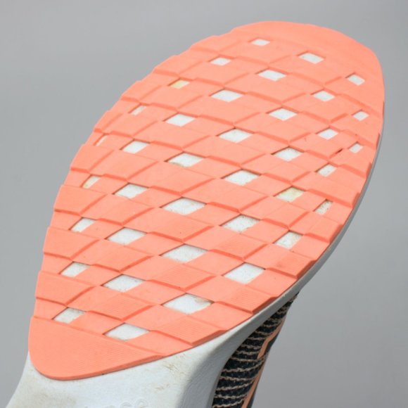 New Balance Ladies 10.5 B Ventr V1 Thunder Gray/Peach Running Sneakers WVTRCB1 - Picture 10 of 12